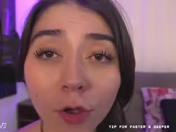Chaturbate Live Porn of bellapazzia13