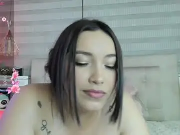Chaturbate Nude Webcam of cristal__hot_1