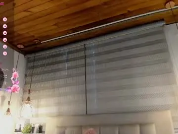 Chaturbate Sex Cam of cristal__hot_1