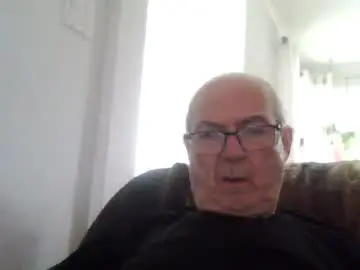 Chaturbate Best live sex cam show of bernard1102