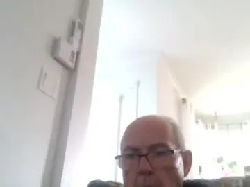 Chaturbate Live Porn of bernard1102
