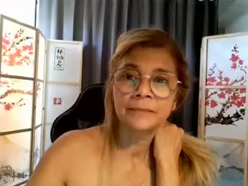 Chaturbate Adult Video Chat of francelune