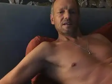 Chaturbate Free Porn Cam of ejac12345