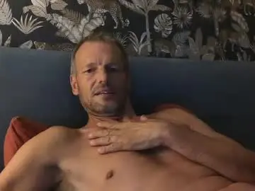 Chaturbate Adult Video Chat of ejac12345