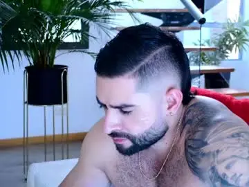 Chaturbate Live Sex Cam of lukhass