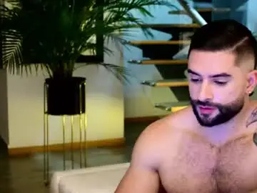 Chaturbate Live Sex Cam of lukhass