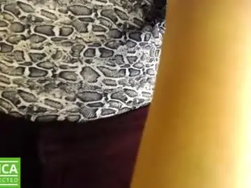 Chaturbate Live Porn of mr_mrscurie