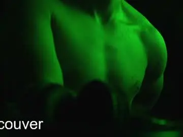 Chaturbate Nude Webcam of urboytoy_512
