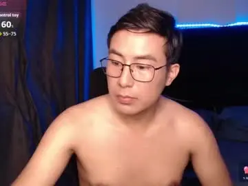 Chaturbate Sex Chat of andrewmhilton_