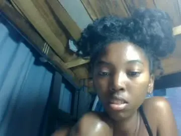 Chaturbate Best live sex cam show of phaosiiia