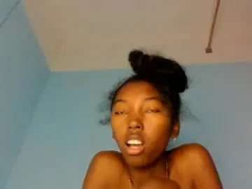 Chaturbate Free Live Porn of phaosiiia