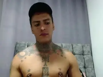 Chaturbate Best live sex cam show of vicctorzc