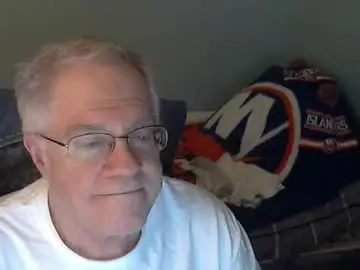 Chaturbate Live Sex Cam of islesman22
