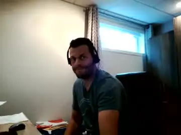 Chaturbate Free Porn Cam of hurley7890