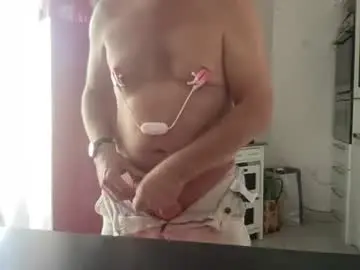 Chaturbate Live Sex of soumisanal2013