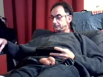 Chaturbate Live Sex of 18remy45