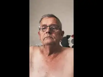 Chaturbate Live Porn of jyarthur01750