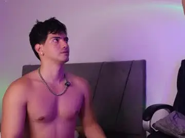 Chaturbate Free Porn Cam of bbbeachboy