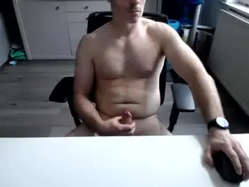 Chaturbate Live Sex Cam of julienneedyou