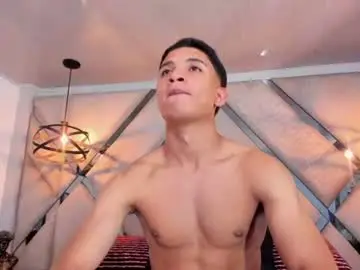 Chaturbate Live Porn of alan_santhos