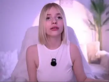 Chaturbate Live Sex Cam of joice_queen