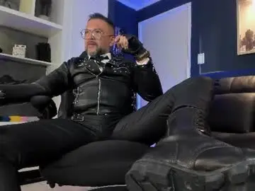 Chaturbate Watch Live Sex Cams of mrfrank_tattoo