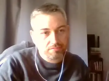 Chaturbate Live Sex Cam of maximefrxx