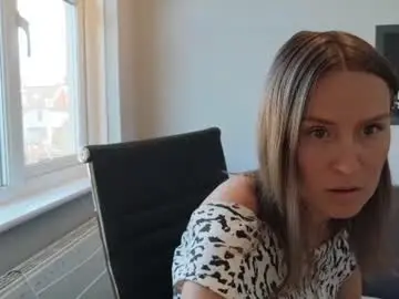 Chaturbate Adult Video Chat of eatmypie69