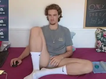 Chaturbate Live Sex Cam of alex83530