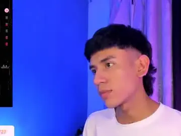 Chaturbate Sex Cam of damien_howard