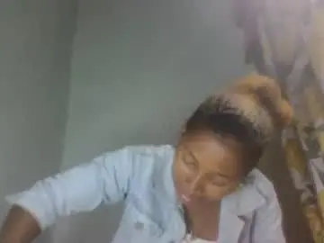 Chaturbate Free Porn Cam of anichamarie0