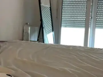 Chaturbate Live Sex Cam of frenchbigdick92