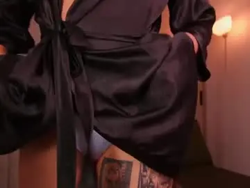 Chaturbate Live Sex Cam of miaportman