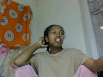 Chaturbate Adult Video Chat of richimelaa