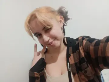 Imlive Watch Live Sex Cams of Lady_Ahri