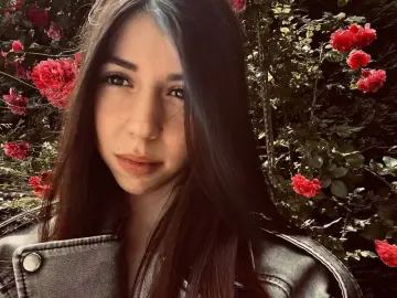 Livejasmin Free Live Porn of JolynHouts