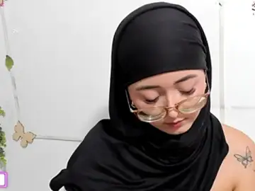 Stripchat Free Live Porn of aysel_elid