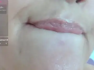 Stripchat Free Porn Cam of Kerly_Doll