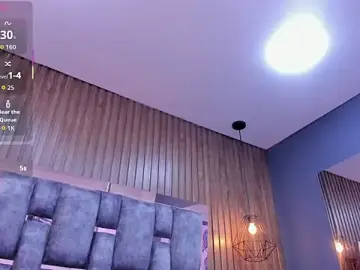 Stripchat Free Porn Cam of owen__johnson