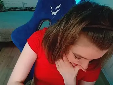 Stripchat Best Webcam of CranberryHot
