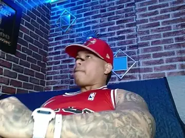 Stripchat Live Porn of jordan_bigcock_