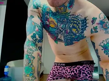 Stripchat Live Sex Cam of white_King9999