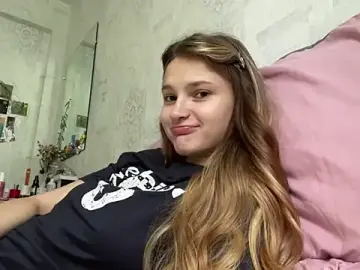 Stripchat Free Live Porn of HeIen_cute