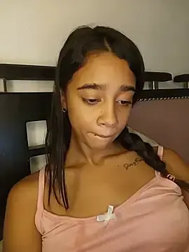 Stripchat Best Webcam of Zoe_Sweett18