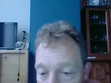 Stripchat Live Porn of bertolini