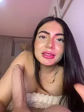 Stripchat Watch Live Sex Cams of Mia_222