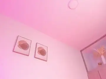 Stripchat Live Sex Cam of Mia_222