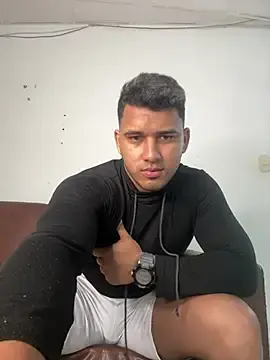 Stripchat Live Porn of evan_hardy