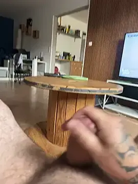 Stripchat Watch Live Sex Cams of RenaudS-02
