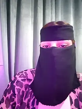 Stripchat Free Porn Cam of _arabica_